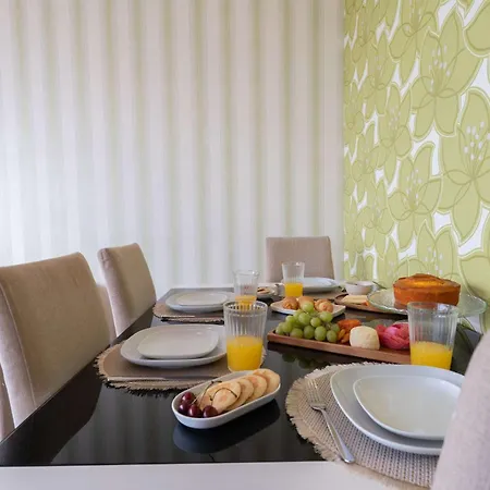 Apartamento Modern Flat With Balcony & Garage By Hostwise Oporto